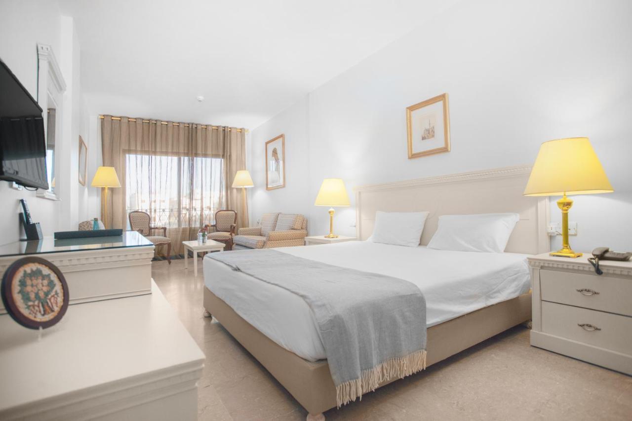 Hotel Grand