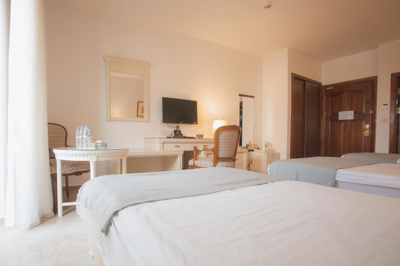 Hotel Grand